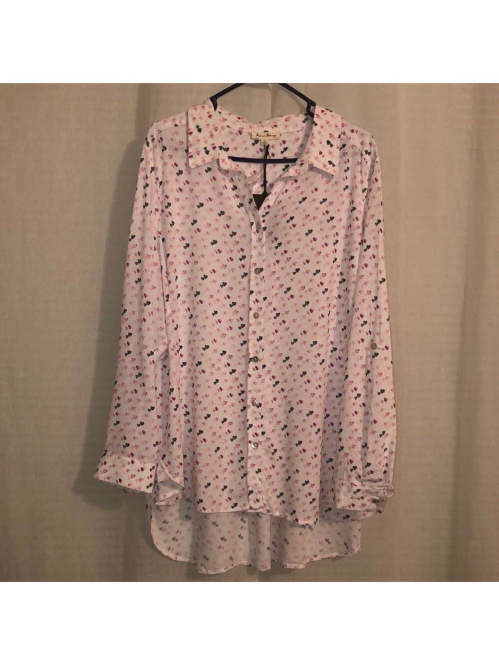 J&D XL Romantic Heart Print White Pink Gray High Low Blouse
